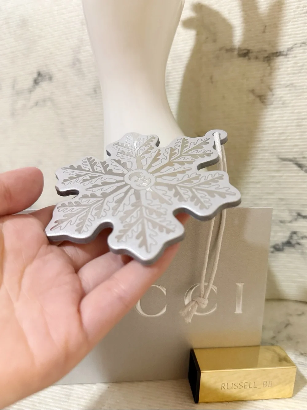 Gucci elegant snowflake